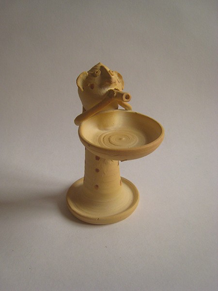 http://poteriedesgrandsbois.com/files/gimgs/th-29_LPH011-02-poterie-médiéval-des grands bois-luminaires-luminaire.jpg